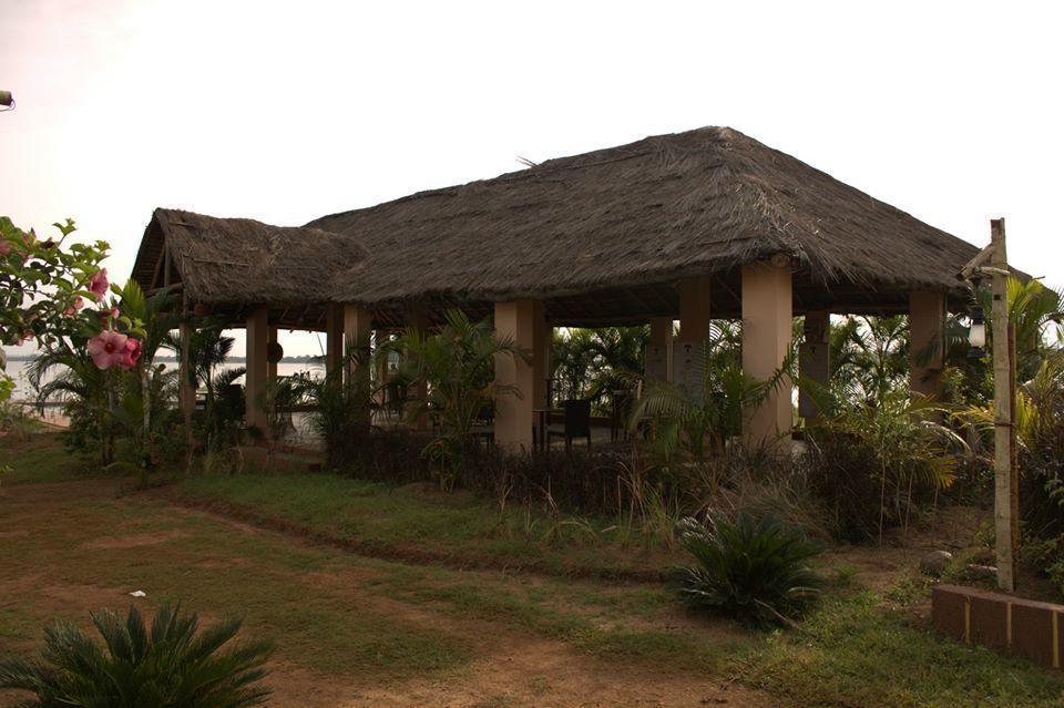 The Peepal Tree, Kabini Begur ภายนอก รูปภาพ