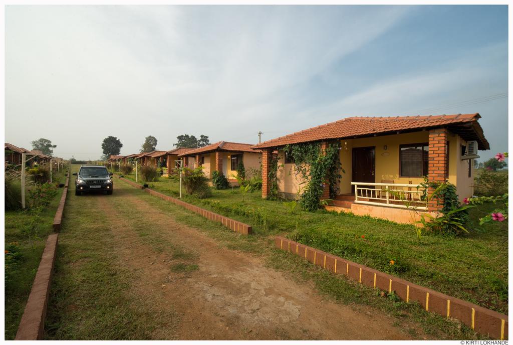 The Peepal Tree, Kabini Hotel Begur ภายนอก รูปภาพ