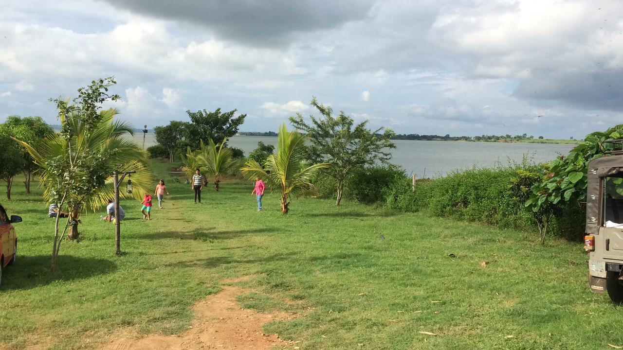 The Peepal Tree, Kabini Begur ภายนอก รูปภาพ
