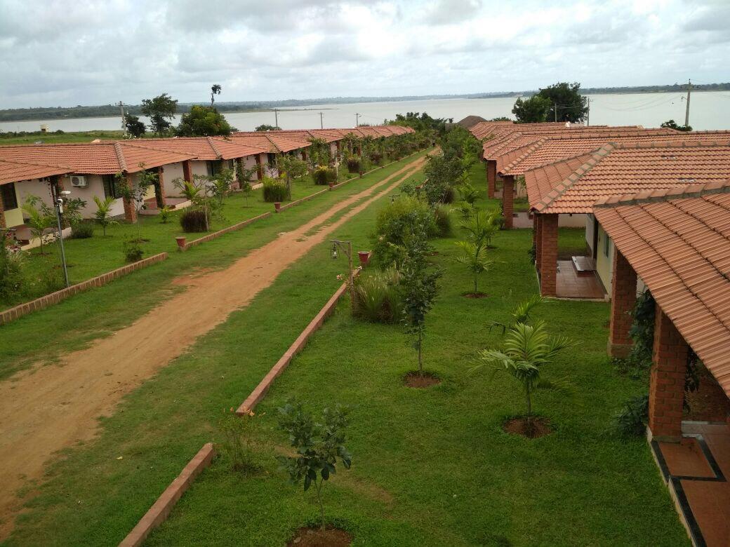 The Peepal Tree, Kabini Begur ภายนอก รูปภาพ