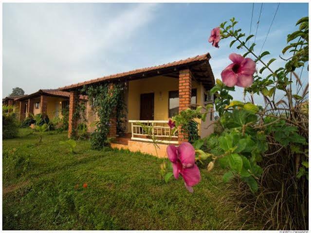 The Peepal Tree, Kabini Hotel Begur ภายนอก รูปภาพ